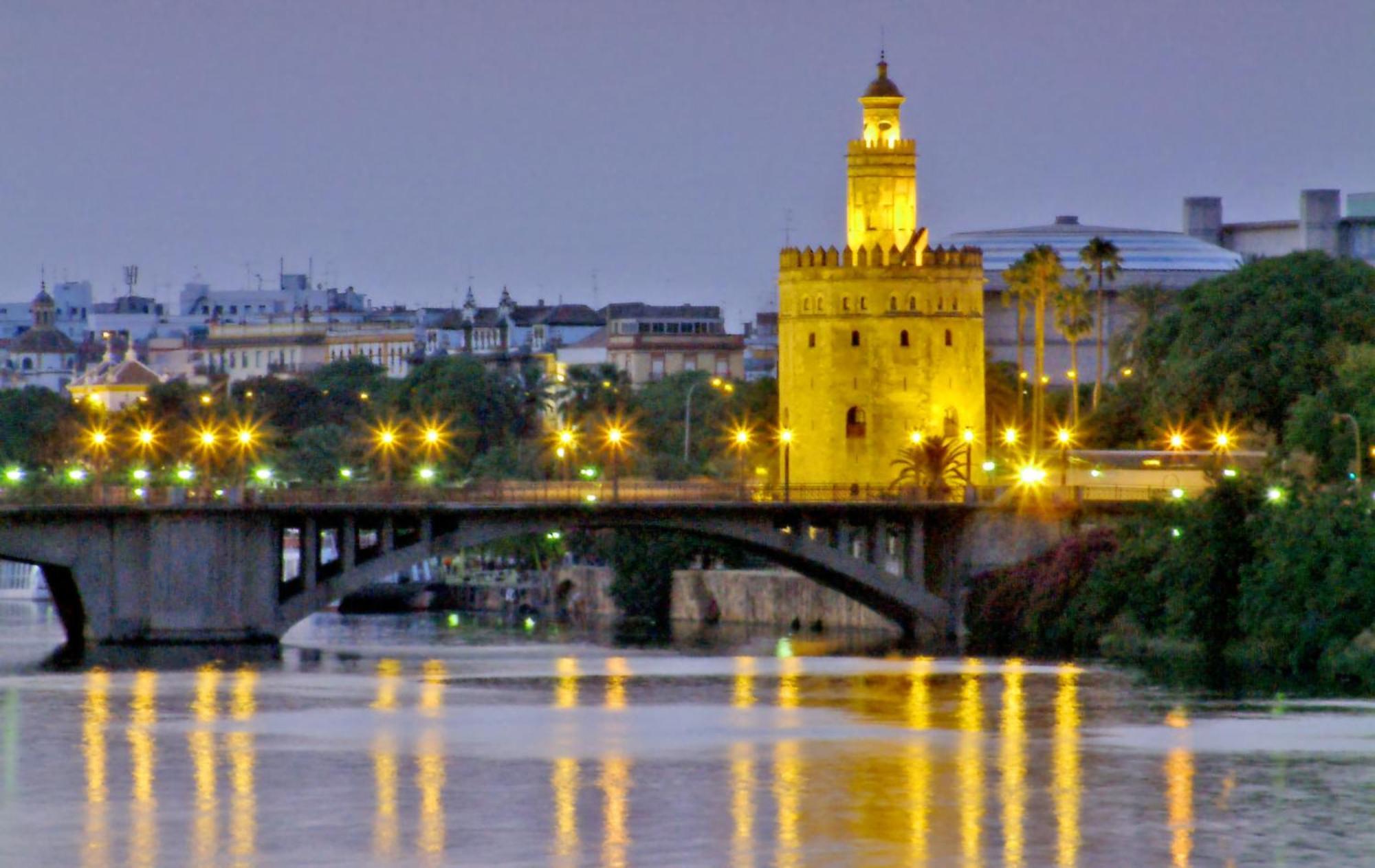 Ole Triana Apartment Seville Exterior photo